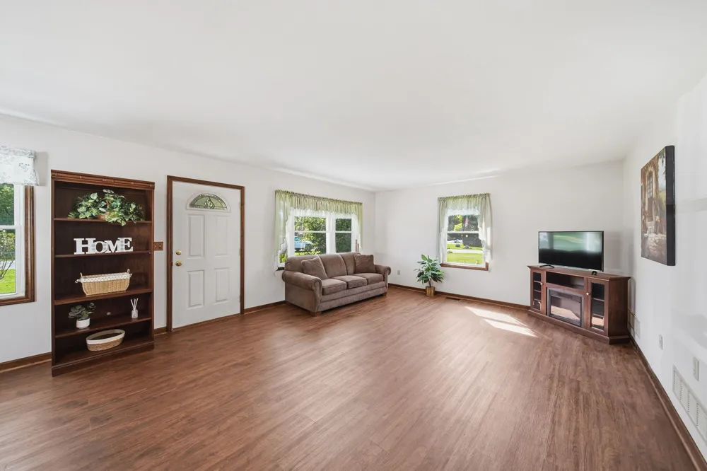 4672 Douglas Road Ida, MI 48140
