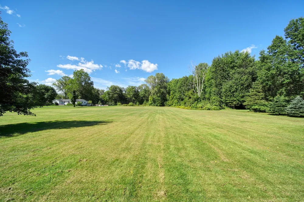 4672 Douglas Road Ida, MI 48140