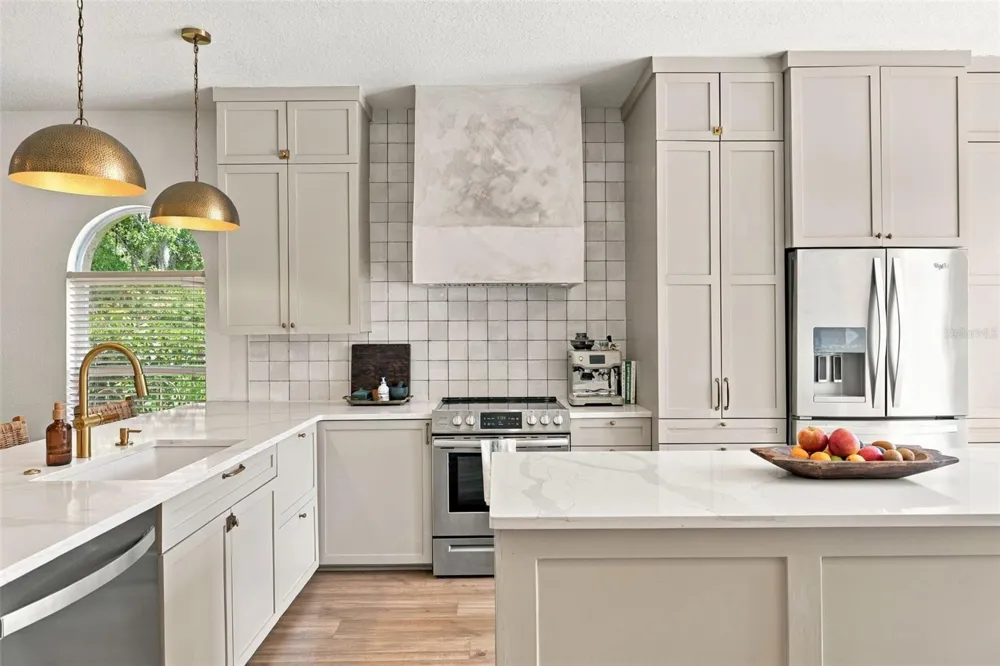 624 KINGSMILL COURT Oldsmar, FL 34677