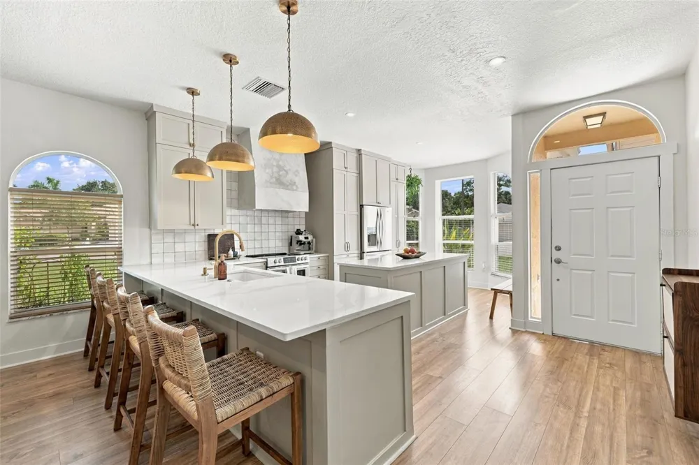 624 KINGSMILL COURT Oldsmar, FL 34677