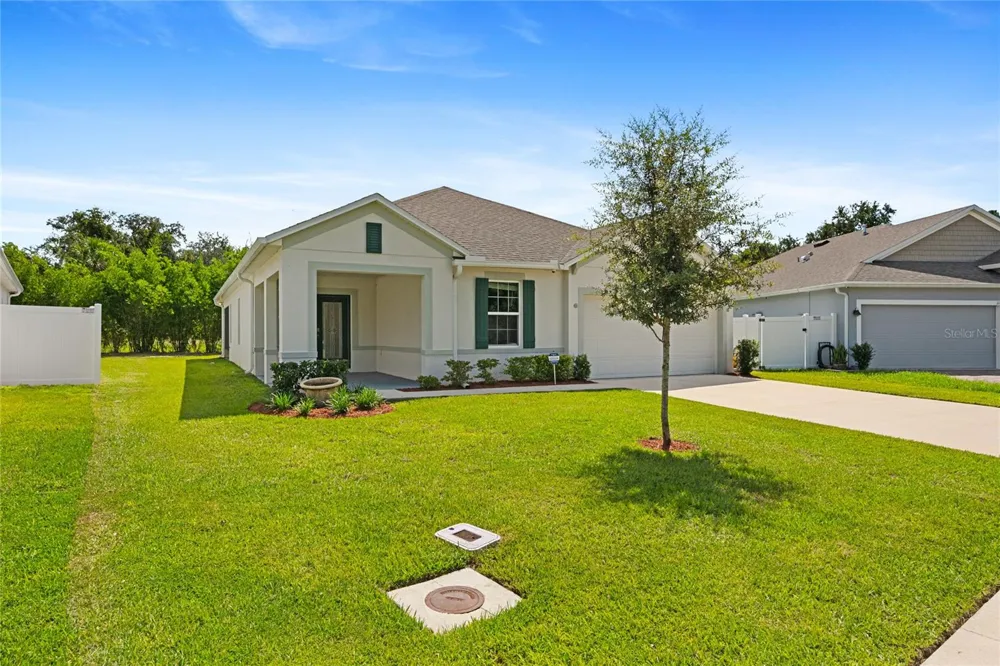 1121 BRADFORD RIDGE Leesburg, FL 34748