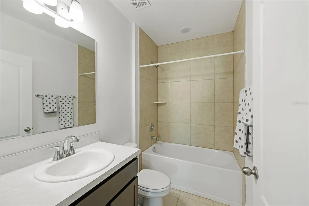 1121 BRADFORD RIDGE Leesburg, FL 34748