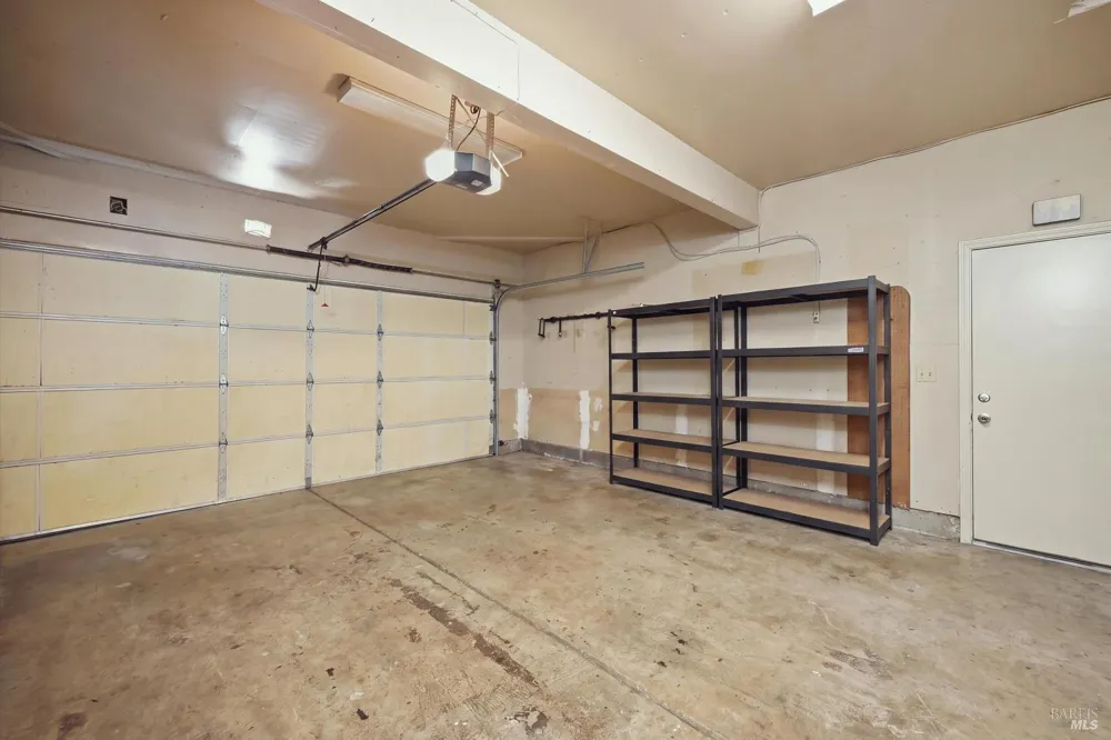 1411 Garrett Court Rohnert Park, CA 94928