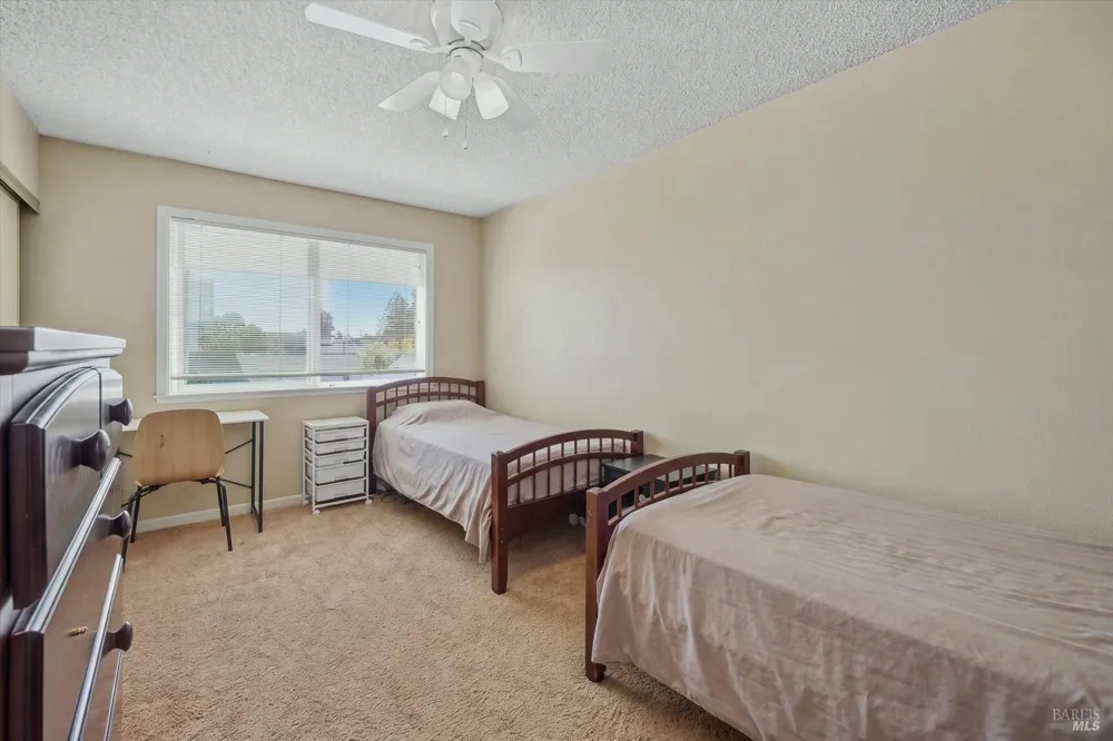 1411 Garrett Court Rohnert Park, CA 94928