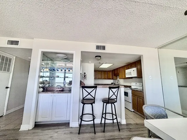 4242 Gulfbreeze Boulevard #505 Corpus Christi, TX 78402