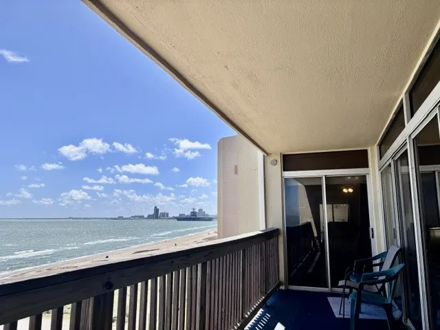4242 Gulfbreeze Boulevard #505 Corpus Christi, TX 78402