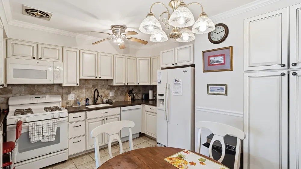 26 35th Street Ocean City, NJ 08226