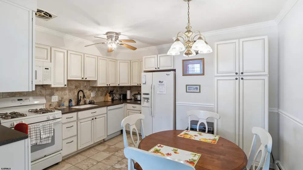26 35th Street Ocean City, NJ 08226