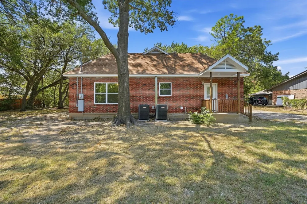 1525 Shannon Street Sherman, TX 75092