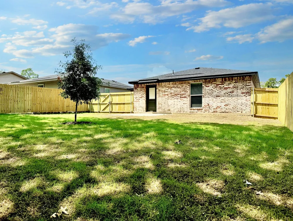 2384 Miller Street Denison, TX 75020