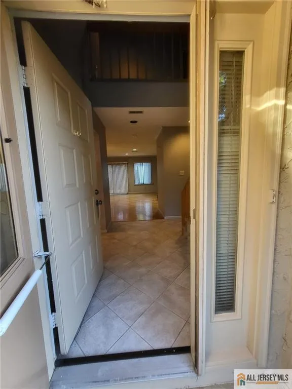 12 Carriage Place #1012 Edison, NJ 08820