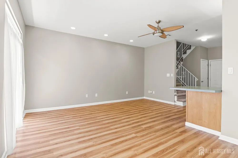 32-A Loretto Street New Brunswick, NJ 08901