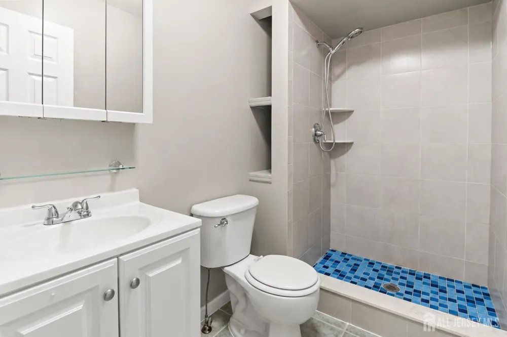 32-A Loretto Street New Brunswick, NJ 08901