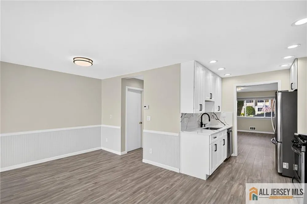 4 Quincy Circle South Brunswick, NJ 08810