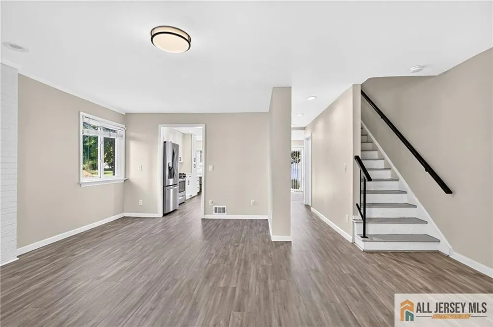4 Quincy Circle South Brunswick, NJ 08810