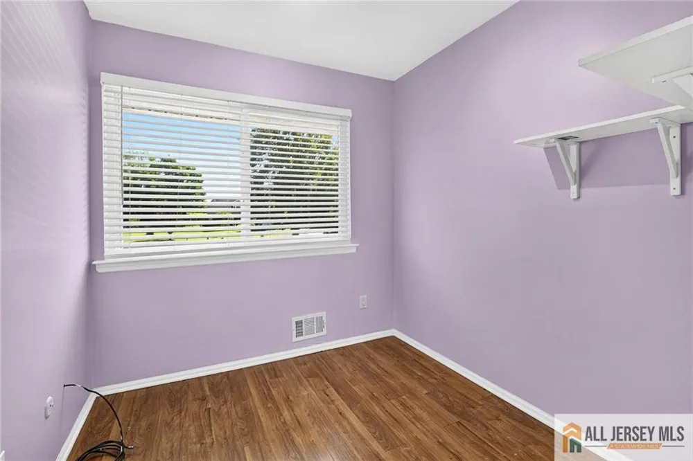4 Quincy Circle South Brunswick, NJ 08810