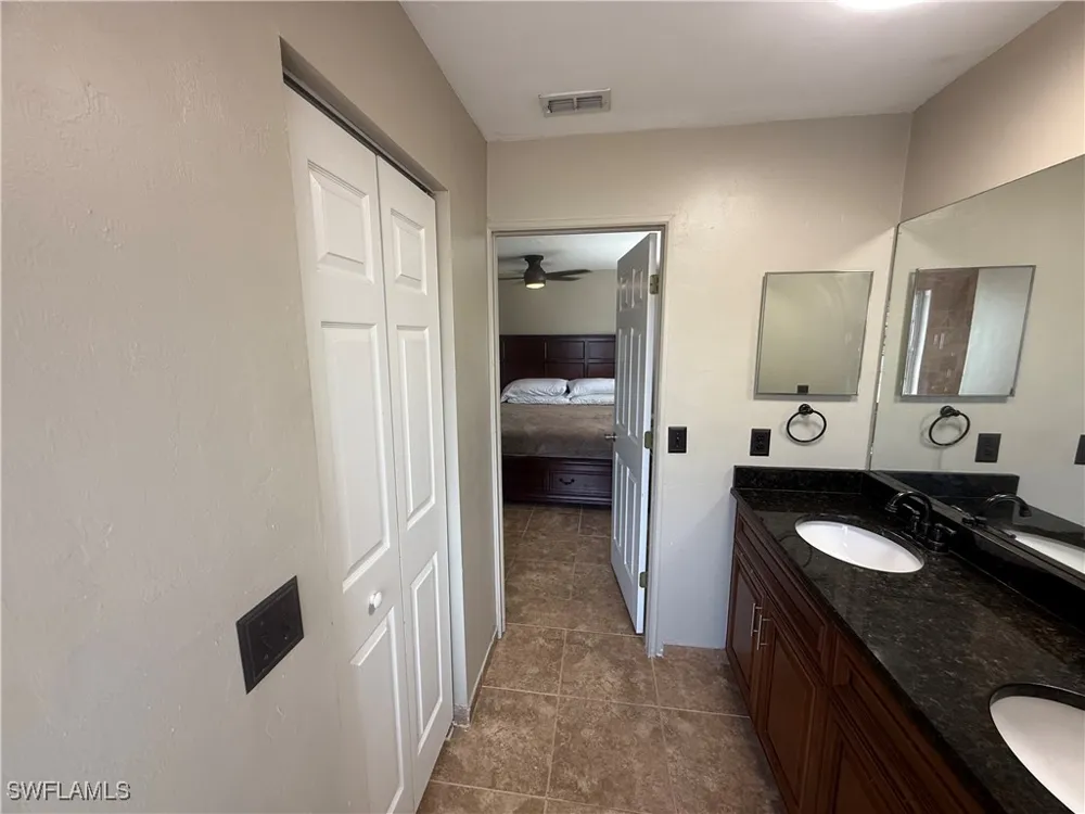 18th Avenue SE Naples, FL 34117