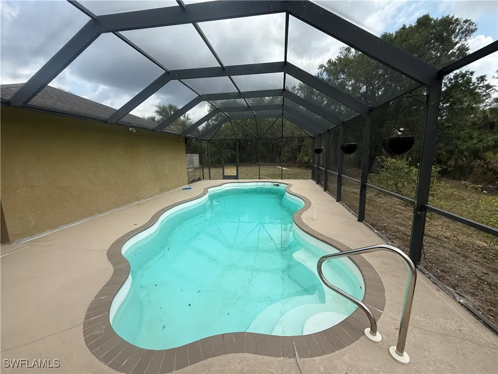 18th Avenue SE Naples, FL 34117