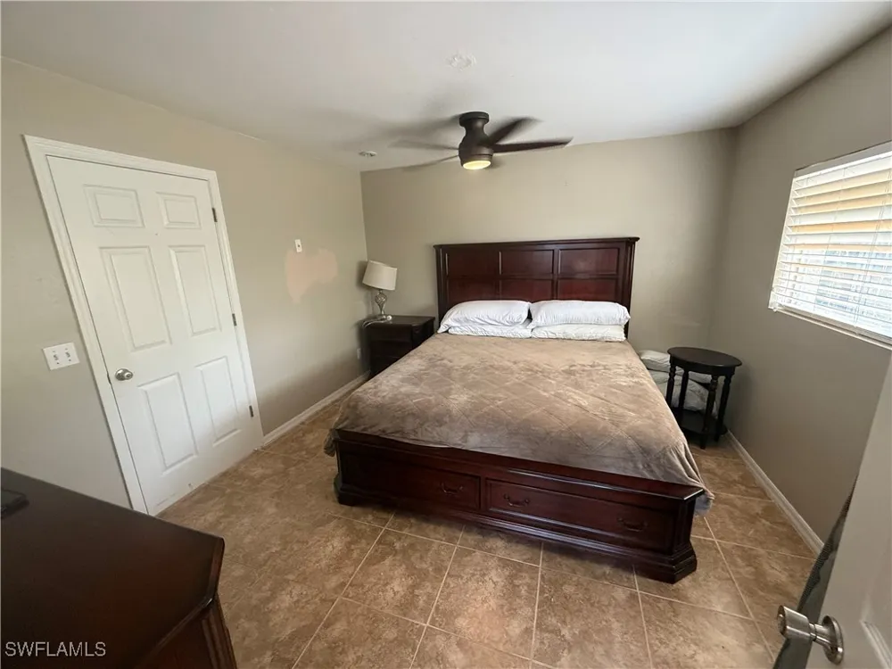 18th Avenue SE Naples, FL 34117