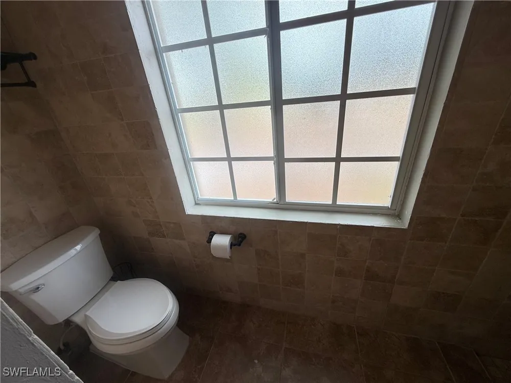18th Avenue SE Naples, FL 34117