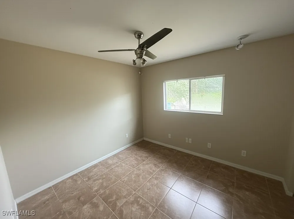 18th Avenue SE Naples, FL 34117