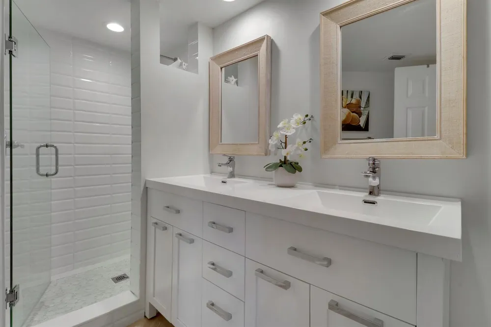 232 Seabreeze Circle Jupiter, FL 33477
