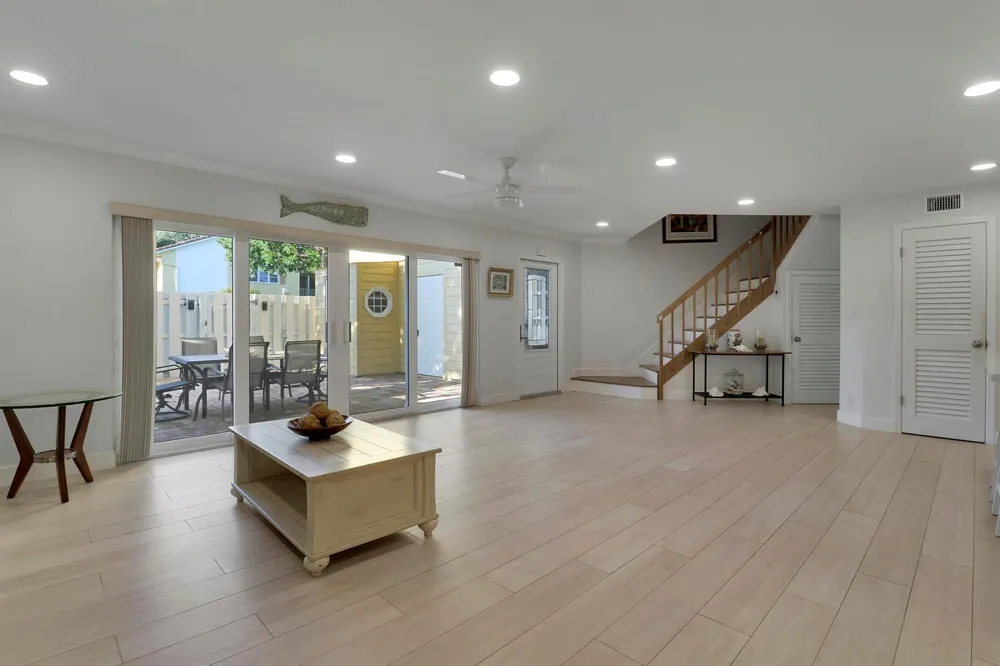 232 Seabreeze Circle Jupiter, FL 33477