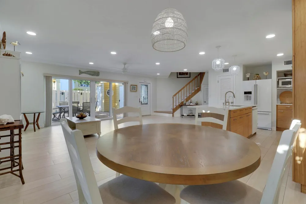 232 Seabreeze Circle Jupiter, FL 33477