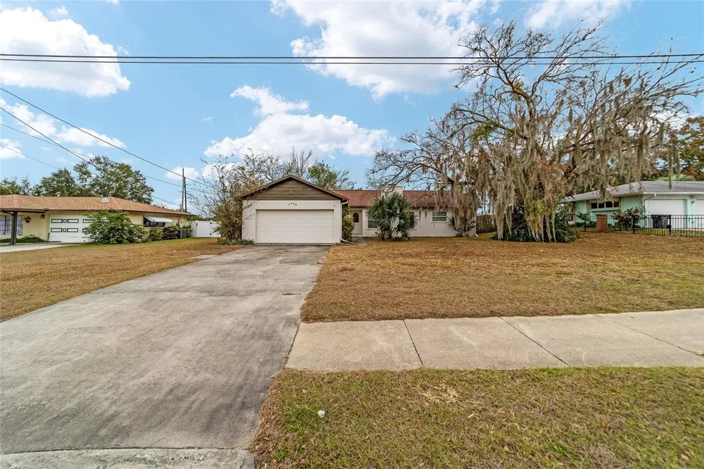 3720 SE 24TH STREET ocala, FL 34471