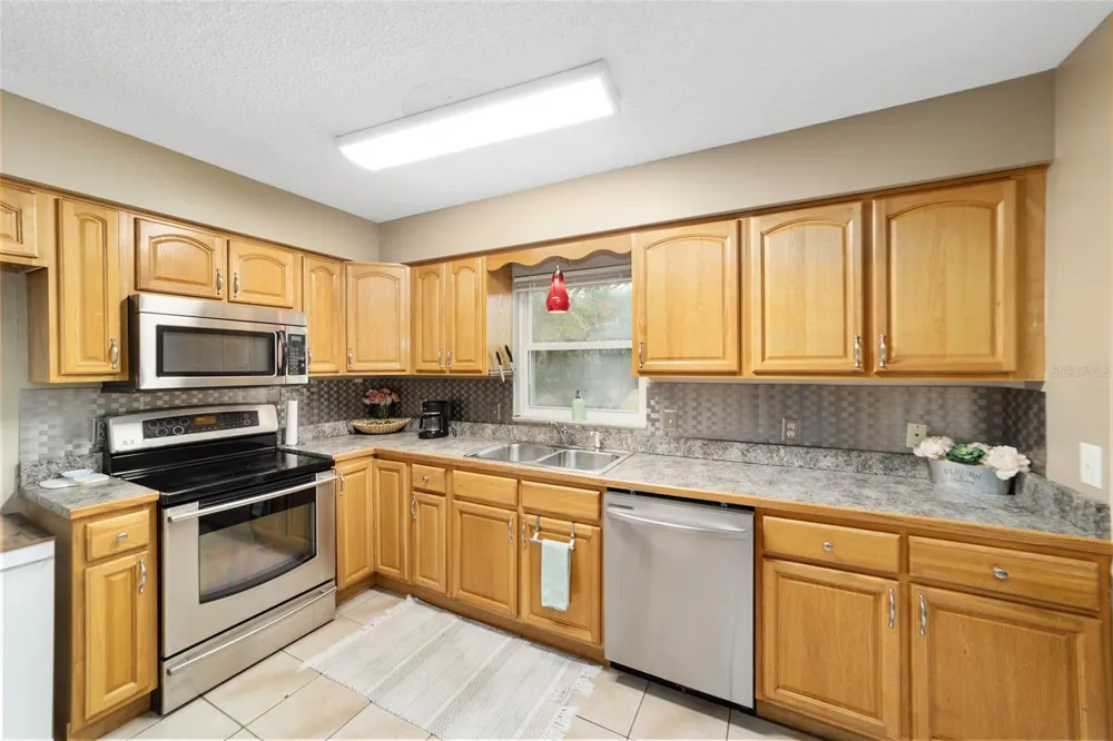 3720 SE 24TH STREET ocala, FL 34471