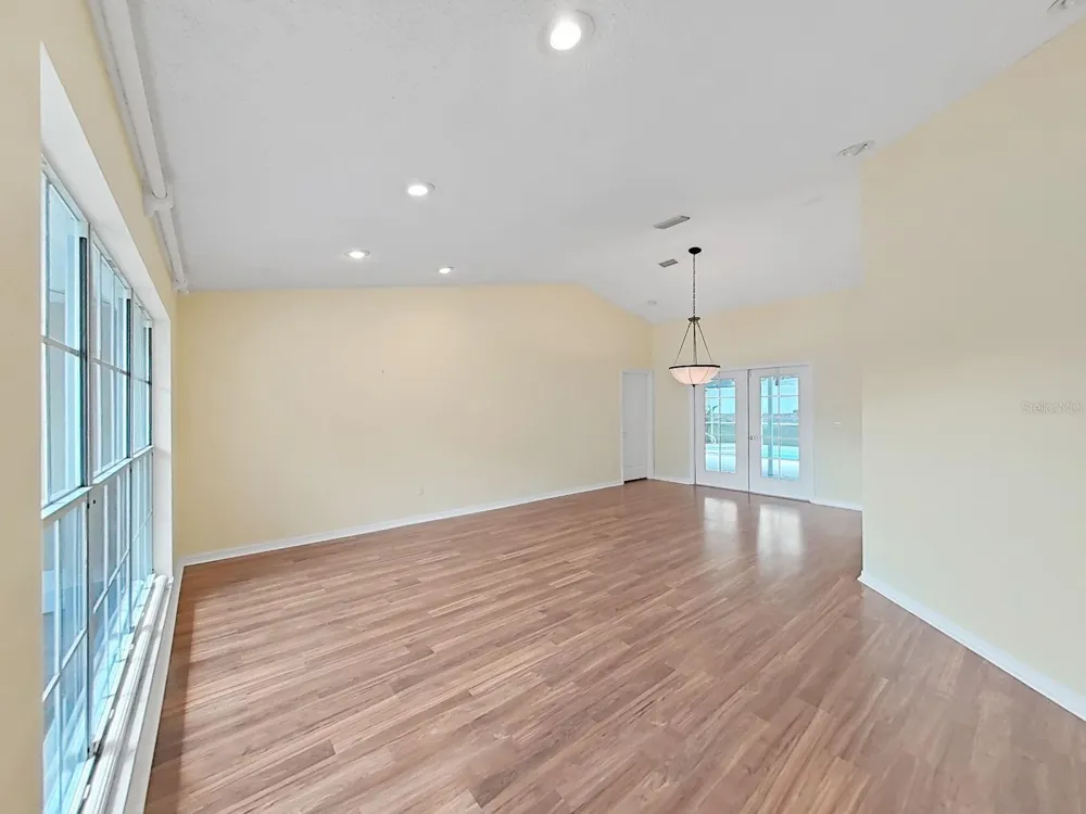 611 TOMOKA DRIVE Palm Harbor, FL 34683