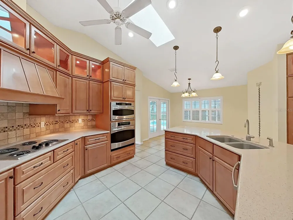 611 TOMOKA DRIVE Palm Harbor, FL 34683