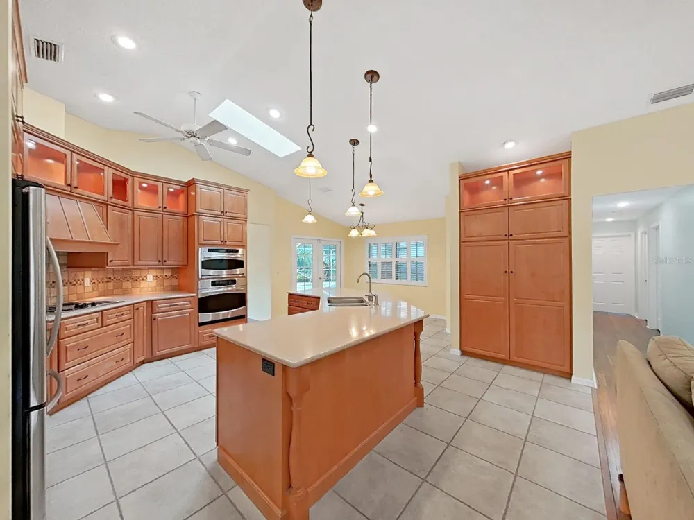 611 TOMOKA DRIVE Palm Harbor, FL 34683