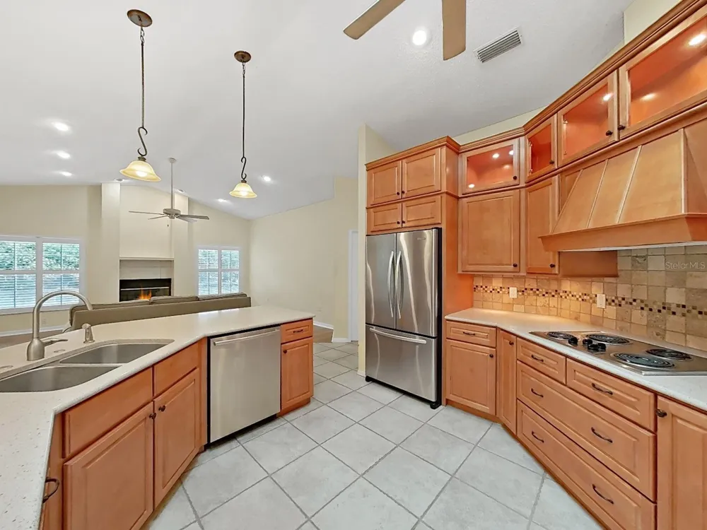 611 TOMOKA DRIVE Palm Harbor, FL 34683