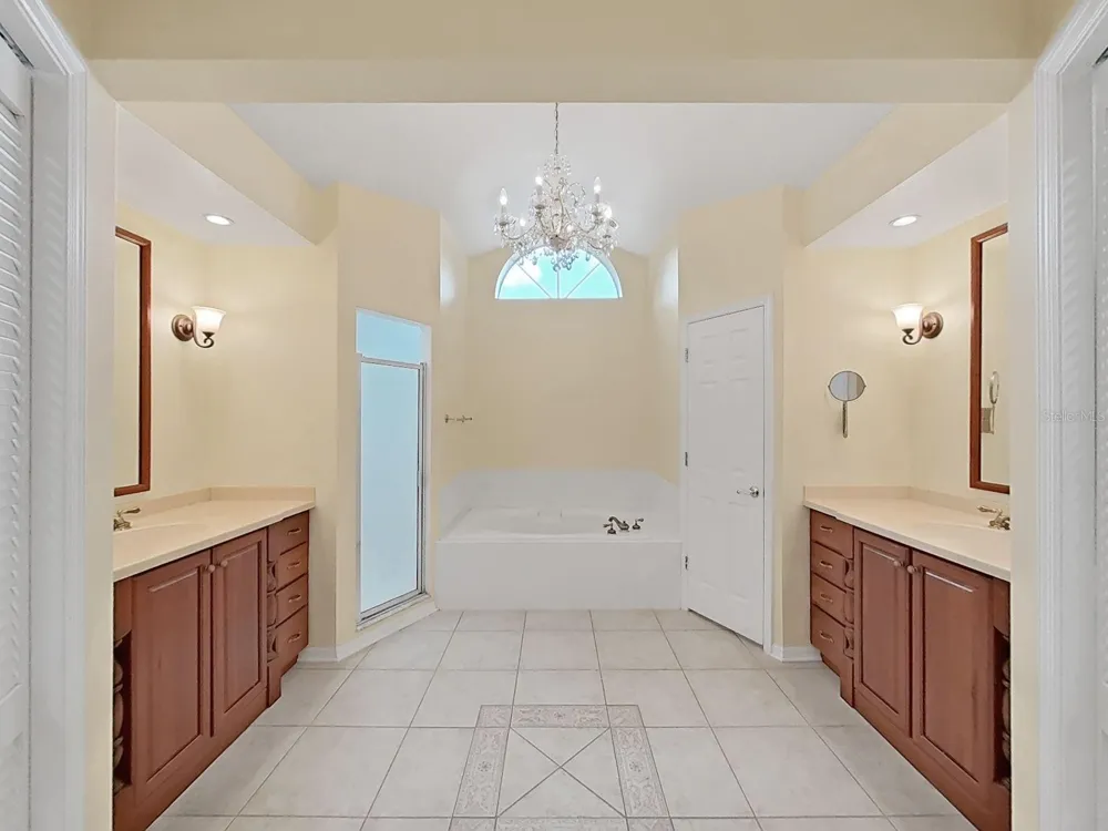 611 TOMOKA DRIVE Palm Harbor, FL 34683