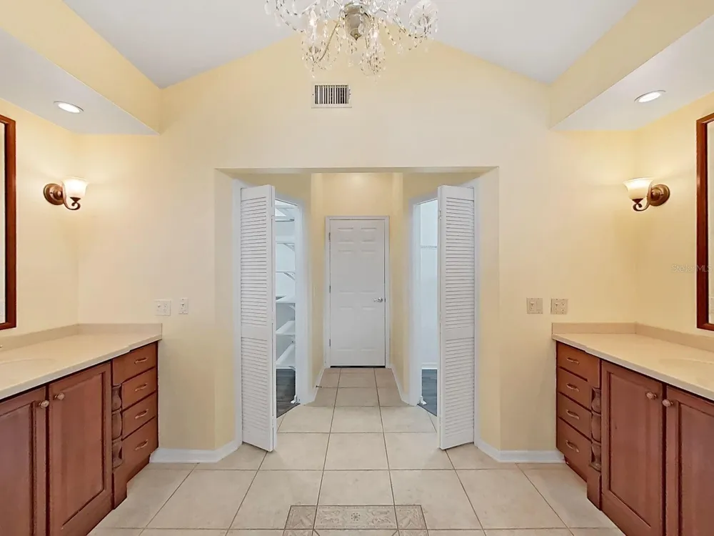 611 TOMOKA DRIVE Palm Harbor, FL 34683