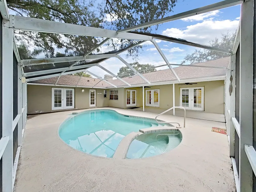 611 TOMOKA DRIVE Palm Harbor, FL 34683