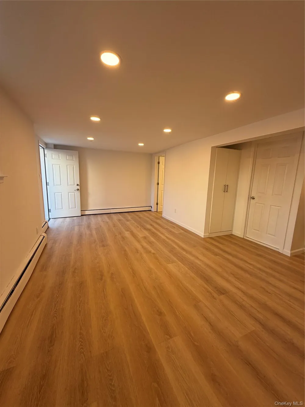 23 Mansion Ave #1 Yonkers, NY 10704