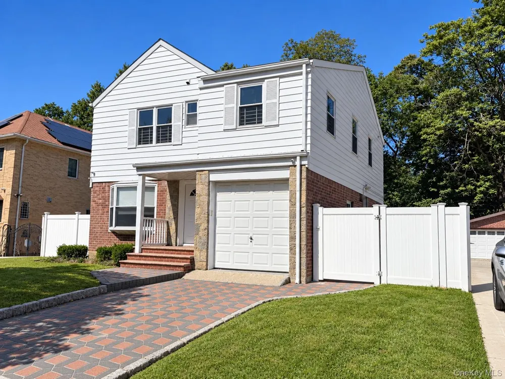 21757 77th Avenue Oakland Gardens, NY 11364