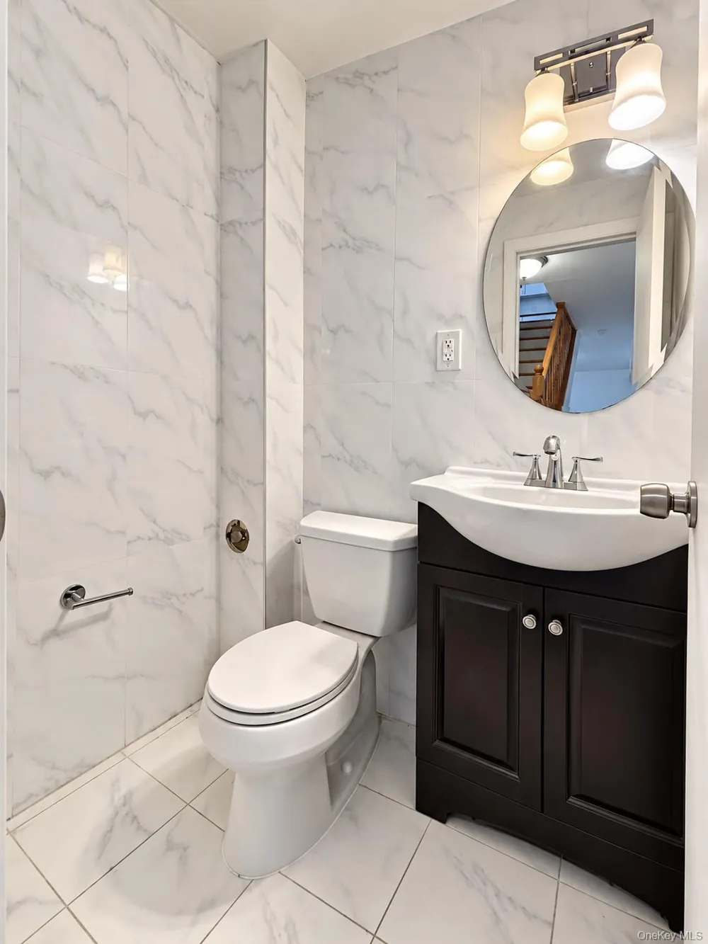 21757 77th Avenue Oakland Gardens, NY 11364