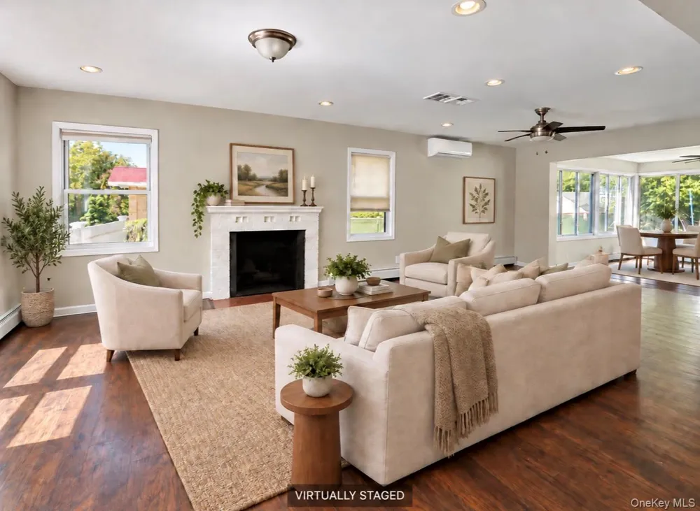 21757 77th Avenue Oakland Gardens, NY 11364