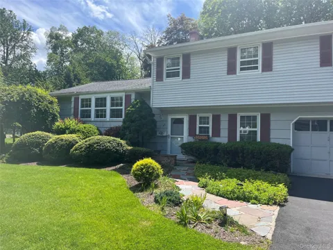 56 Capral Lane