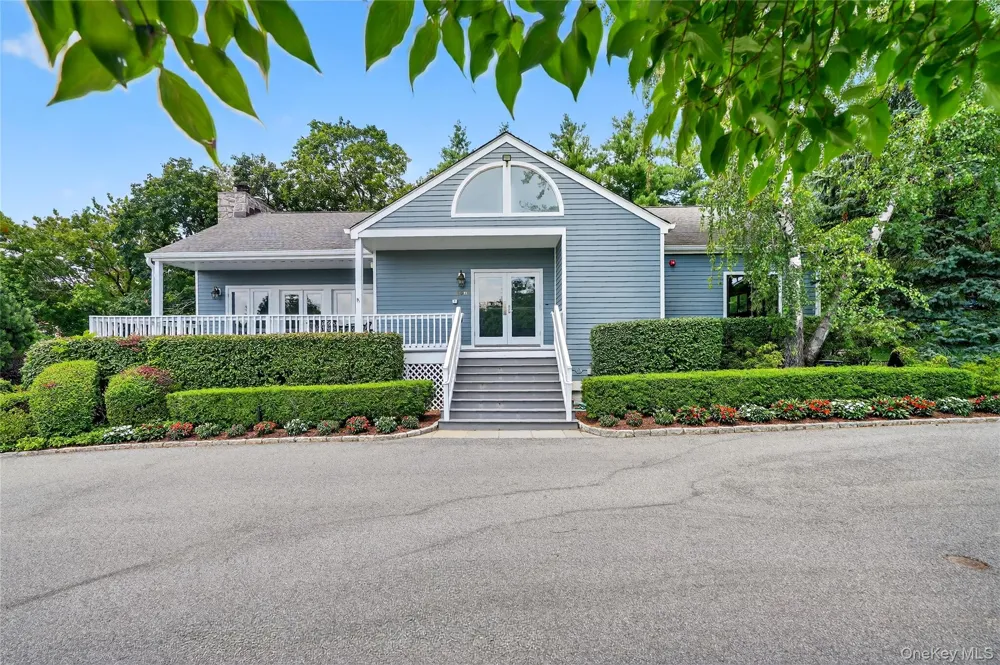 116 Valleyview Road Irvington, NY 10533
