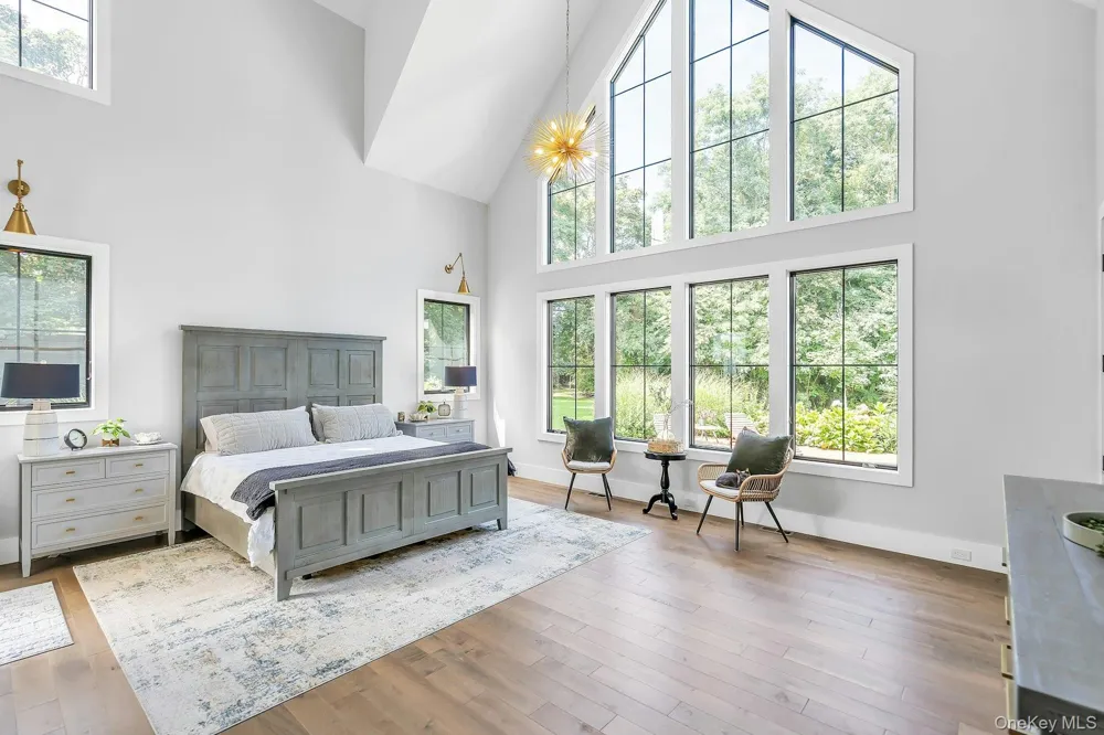 712 Hubbard Avenue Aquebogue, NY 11901