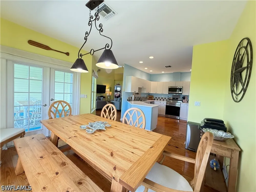 Grand Canal Drive Naples, FL 34110