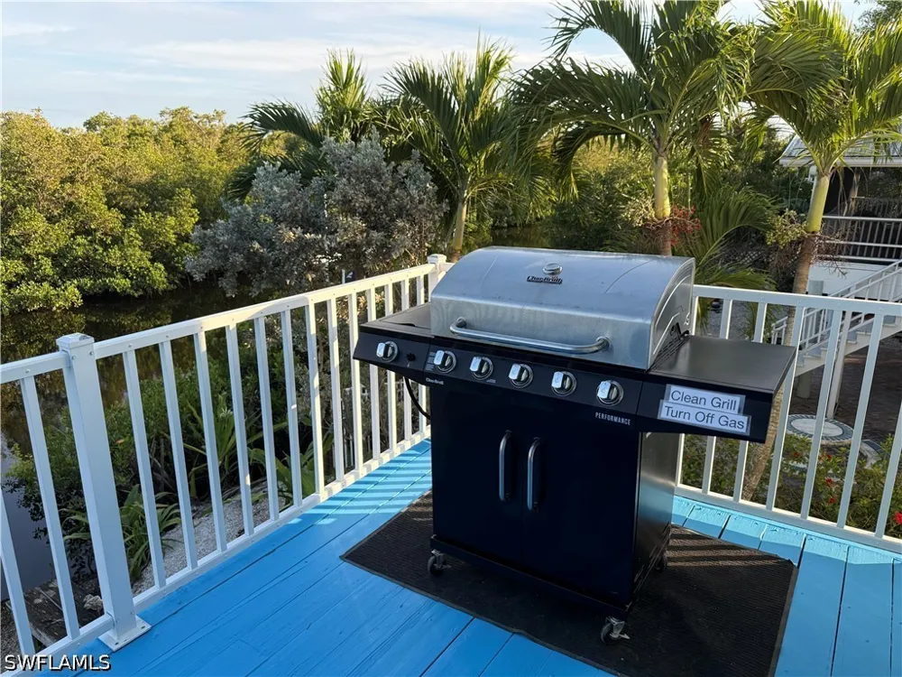 Grand Canal Drive Naples, FL 34110
