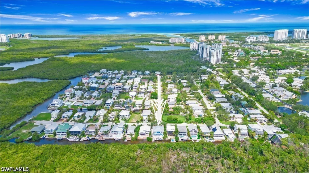 Grand Canal Drive Naples, FL 34110