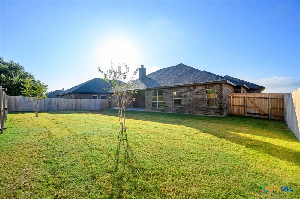 1058 Winchester Drive Nolanville, TX 76559