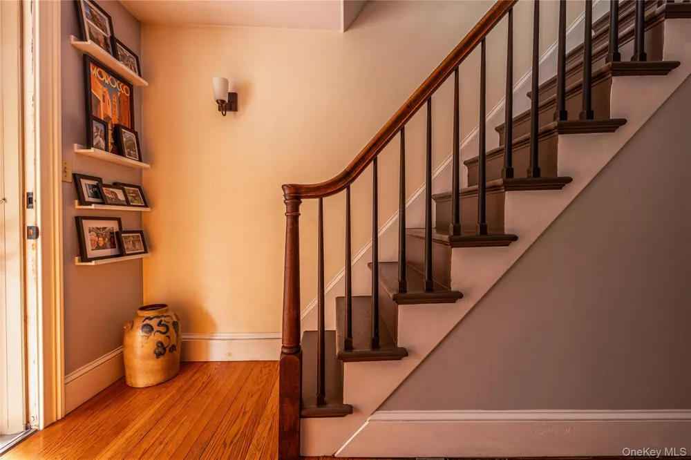 19 Linden Avenue Troy, NY 12180