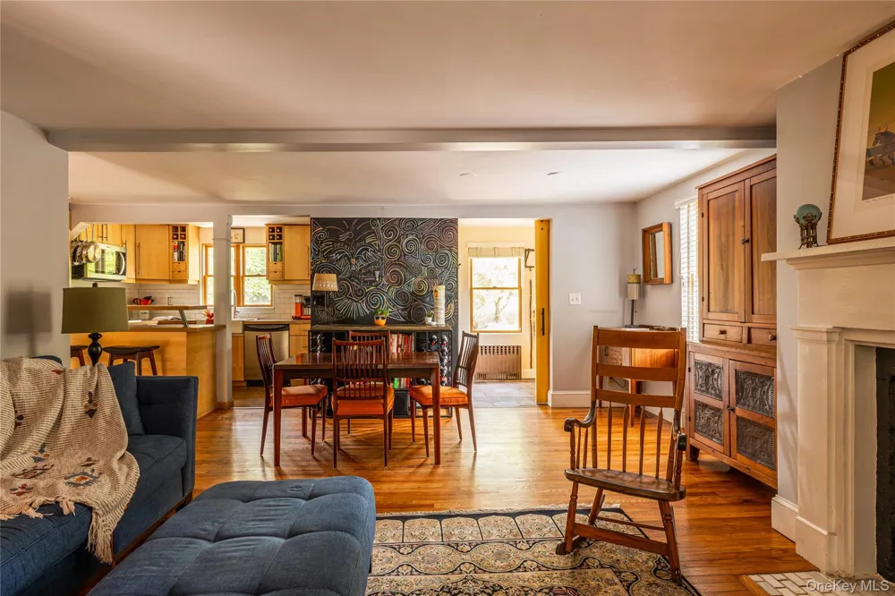 19 Linden Avenue Troy, NY 12180